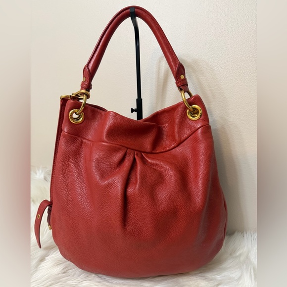 Marc by Marc Jacobs Red Leather Classic Q Hillier Hobo - Picture 2 of 13